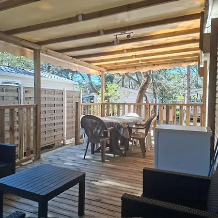 Chalet Cotes D'azur - 6p Campsitechalet - France -